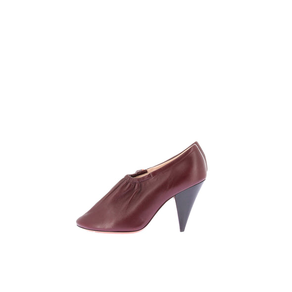 Escarpins en cuir bordeaux
