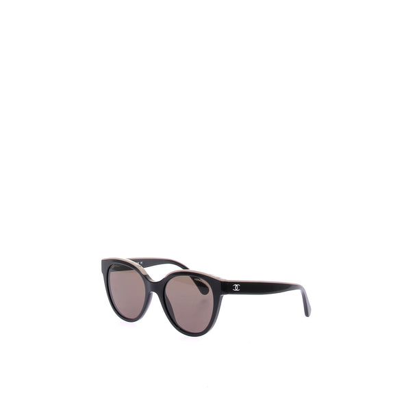 Lunettes de soleil noires