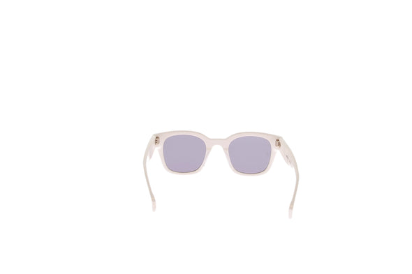 Lunettes de soleil crèmes