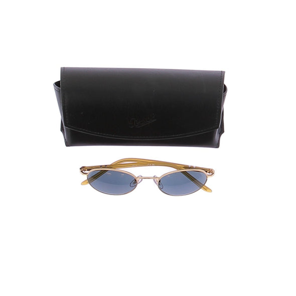 Lunettes de soleil dorées