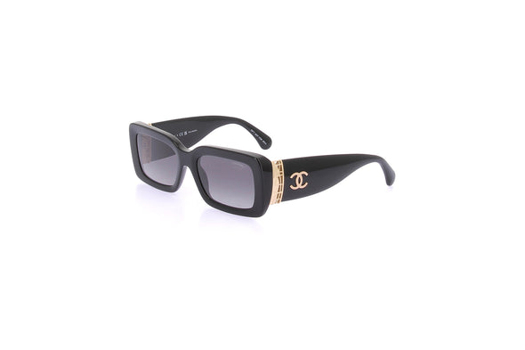 Lunettes de soleil noires