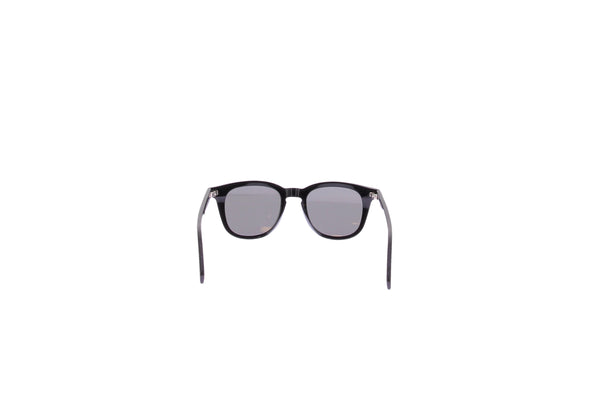 Lunettes de soleil noires