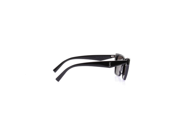 Lunettes de soleil noires