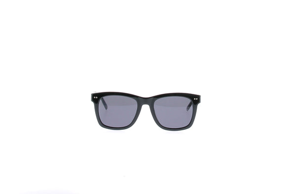 Lunettes de soleil noires