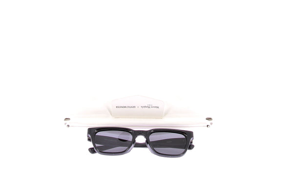 Lunettes de soleil noires