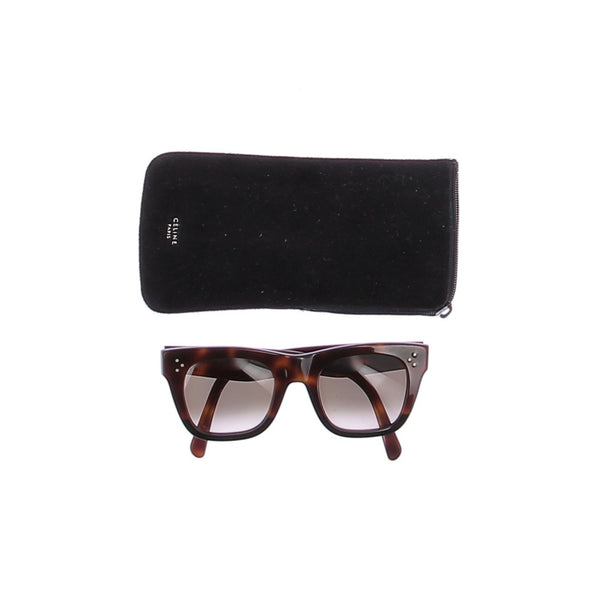 Lunettes de soleil en écailles