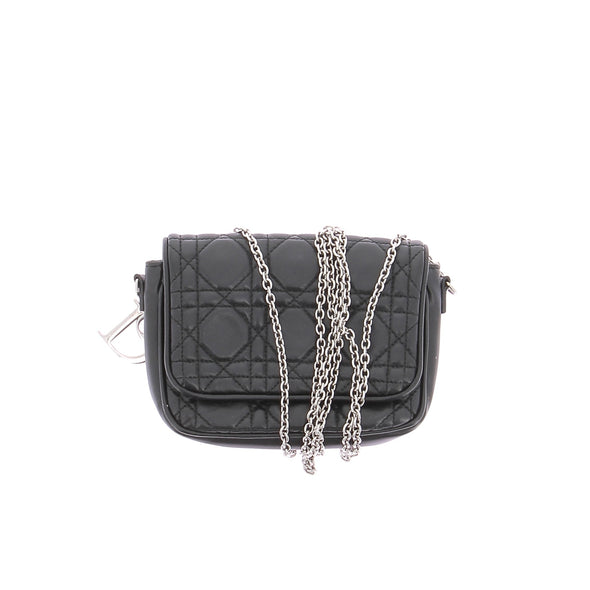 Sac en cuir noir "Lady Dior Wallet On Chain"