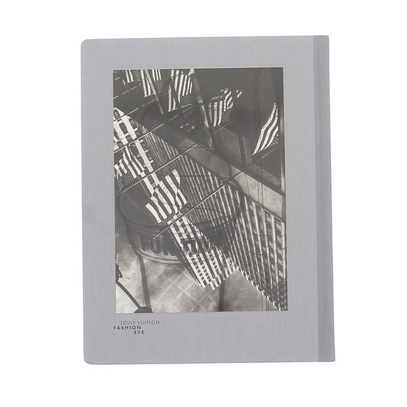 Livre Fashion Eye New York
