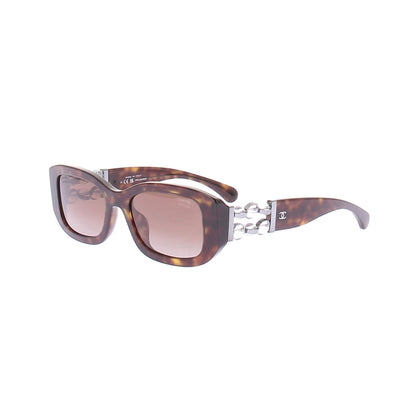 Lunettes de soleil écailles