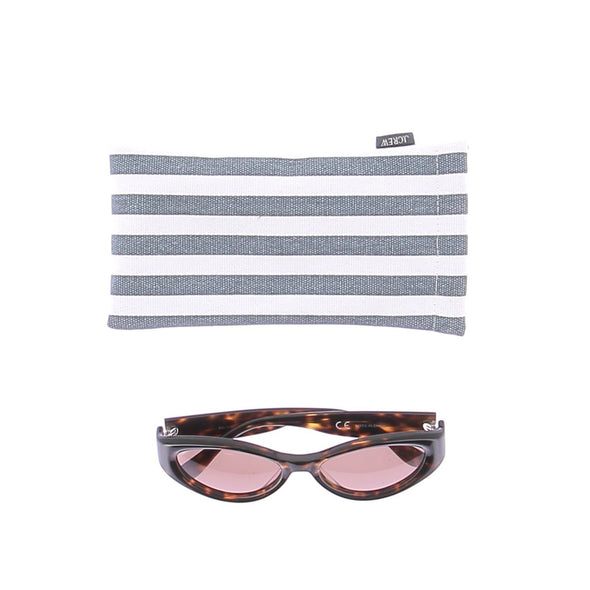 Lunettes de soleil écailles