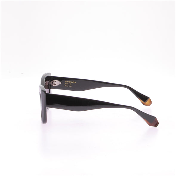 Lunettes de soleil noires