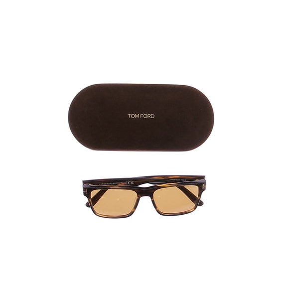 Lunettes de soleil écailles