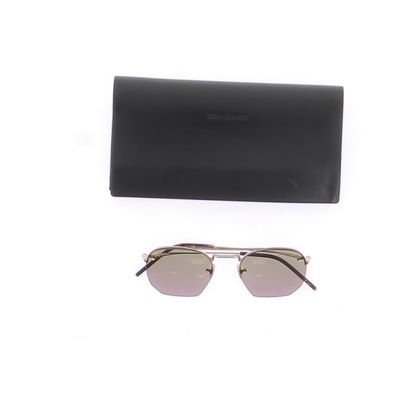 Lunettes de soleil dorées