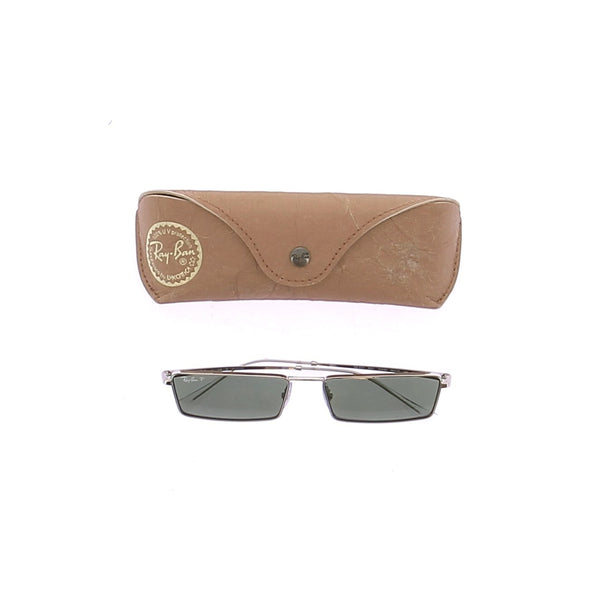 Lunettes de soleil argentées