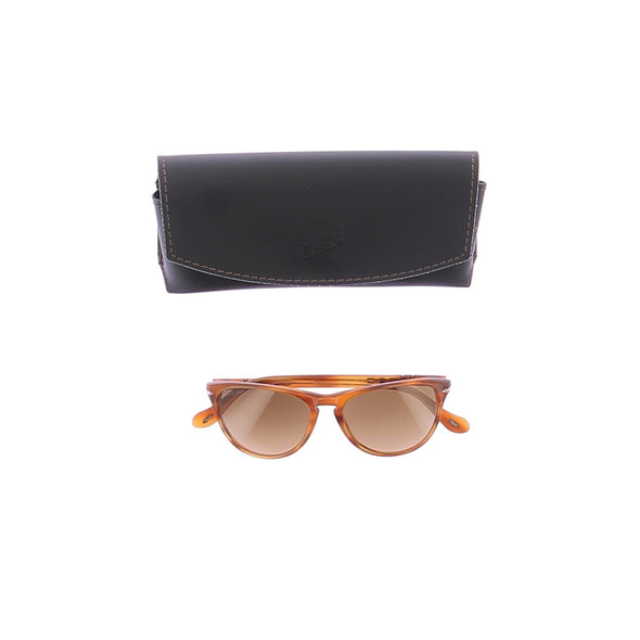 Lunettes de soleil marrons