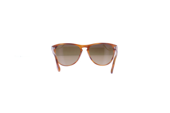 Lunettes de soleil marrons