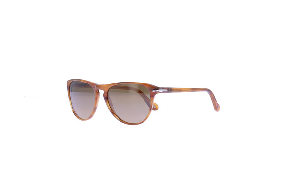 Lunettes de soleil marrons