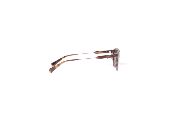 Lunettes de soleil écailles