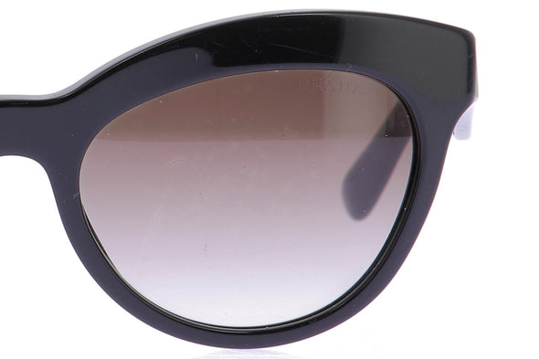 Lunettes de soleil noires