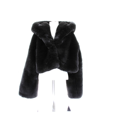 Manteau en fausse fourrure