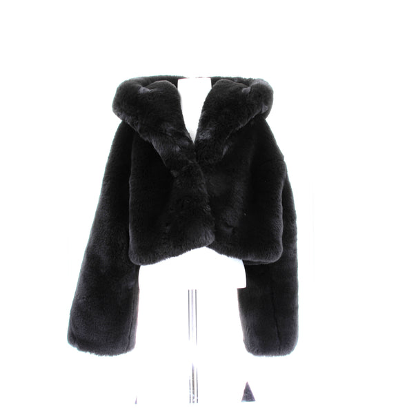 Manteau en fausse fourrure