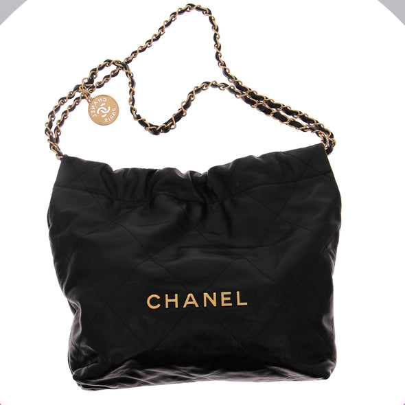 Sac à main "Chanel 22" en cuir noir