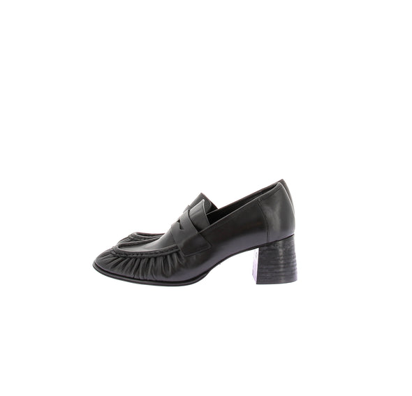 Mocassins en cuir