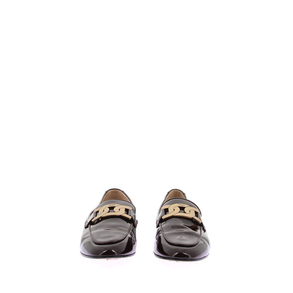 Mocassins en cuir verni
