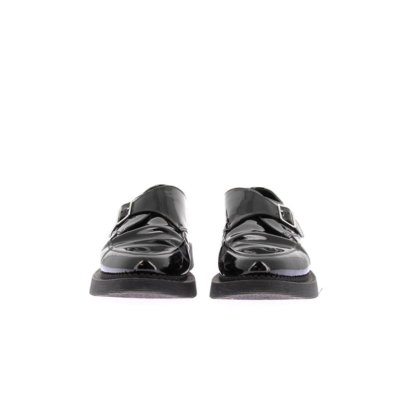 Mocassins en cuir verni