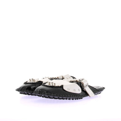 Mules "Medusa Strap" noires et blanches
