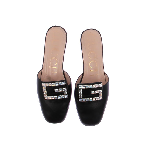 Mules fermées noires