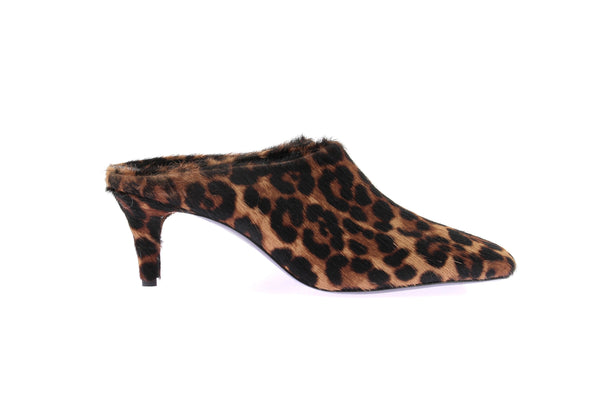 Mules à motif léopard