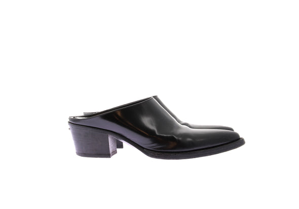 Mules en cuir noir