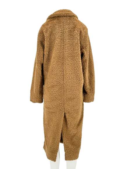 Manteau en fausse fourrure