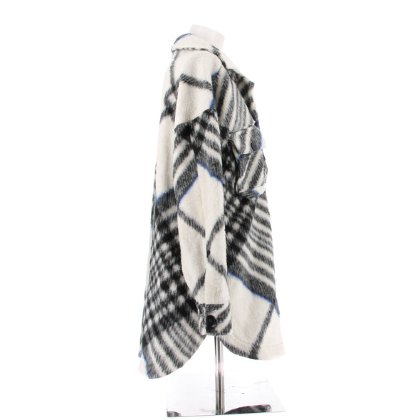 Manteau à carreaux