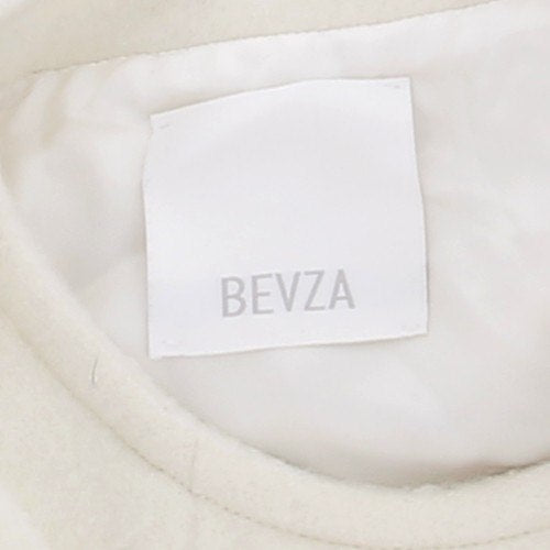 Manteau en laine blanc