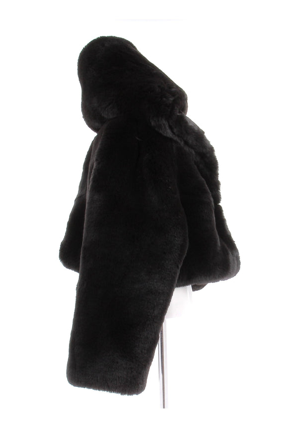 Manteau en fourrure synthétique