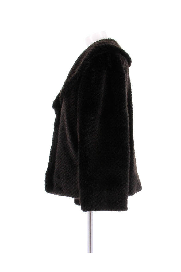 Manteau en fausse fourrure