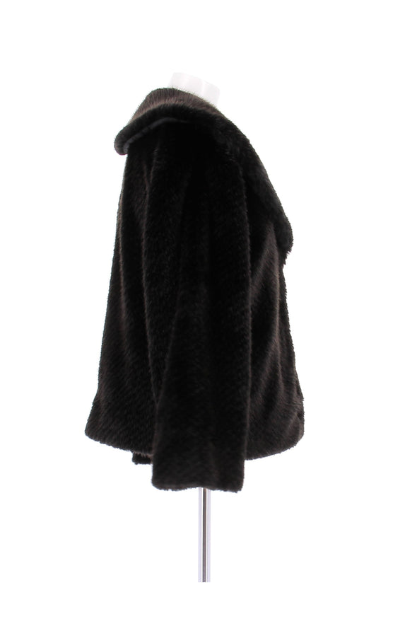 Manteau en fausse fourrure