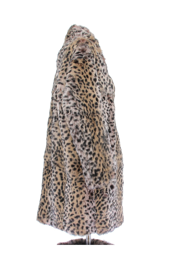 Manteau en fourrure de lapin léopard