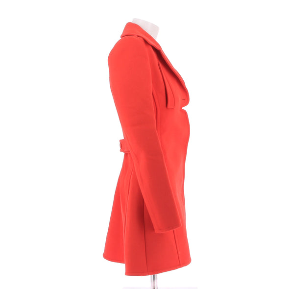 Manteau en laine rouge