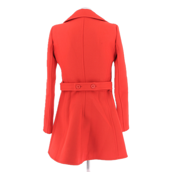 Manteau en laine rouge