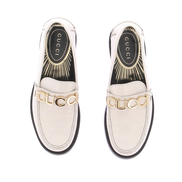 Mocassins blancs