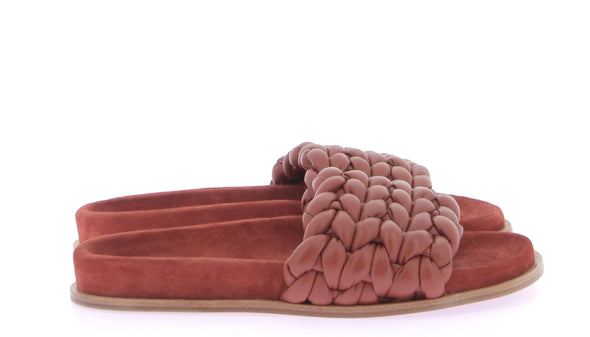 Mules plates en cuir rouge terracotta "Kacey"