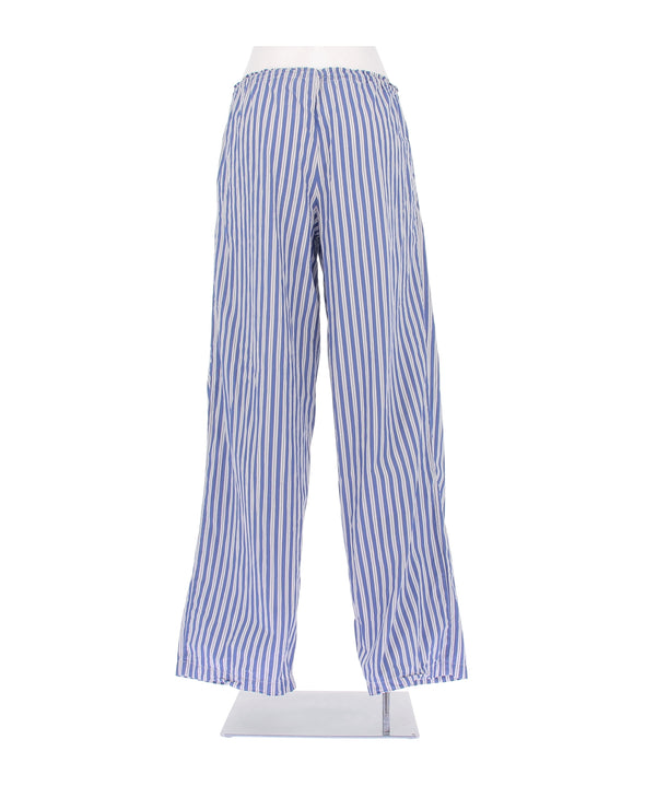 Pantalon à rayures bleues et blanches