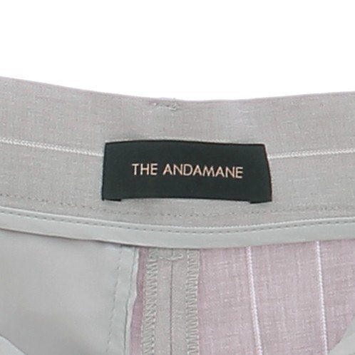 Pantalon gris à rayures