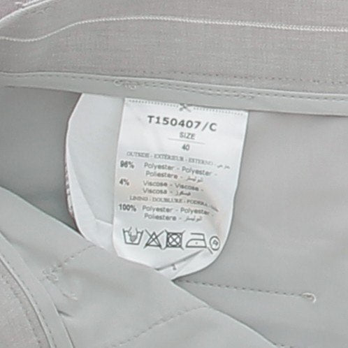 Pantalon gris à rayures