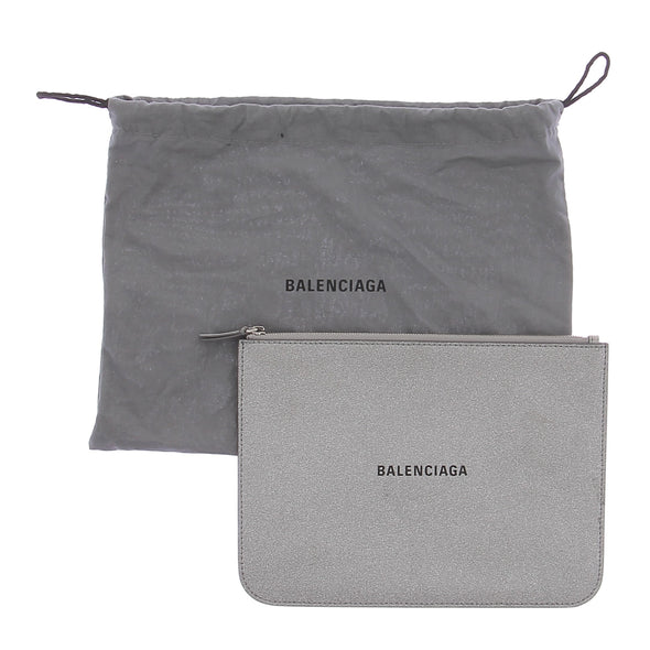Pochette argentée