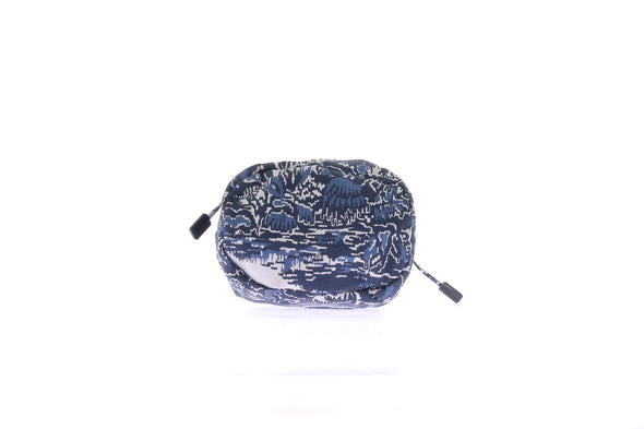 Pochette bleue en toile