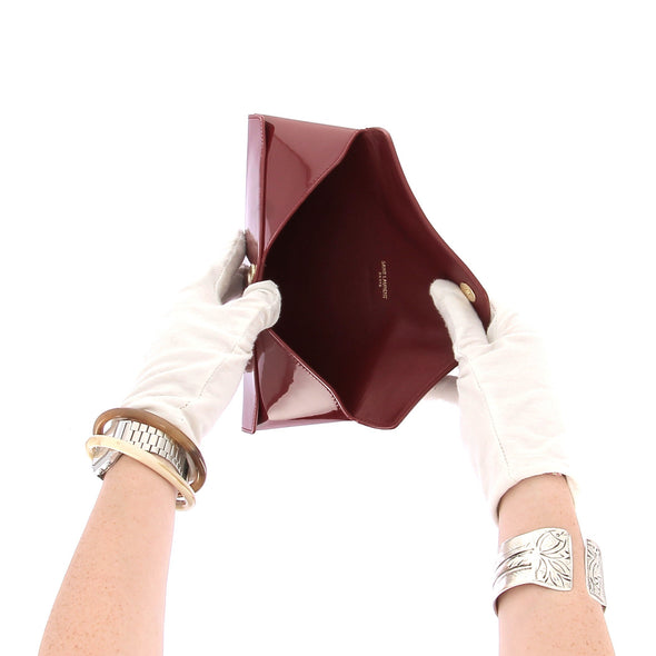 Pochette rouge